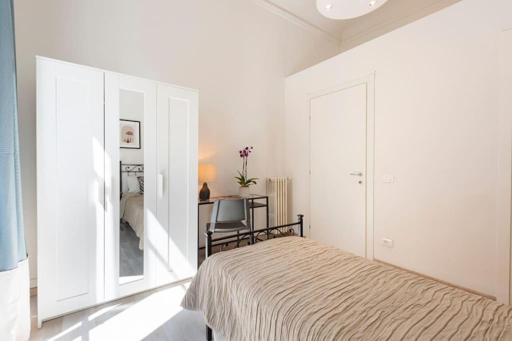 Apartamento Florence-4 Bedroom In Pellicceria *